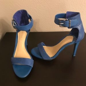 Blue leather and suede heels